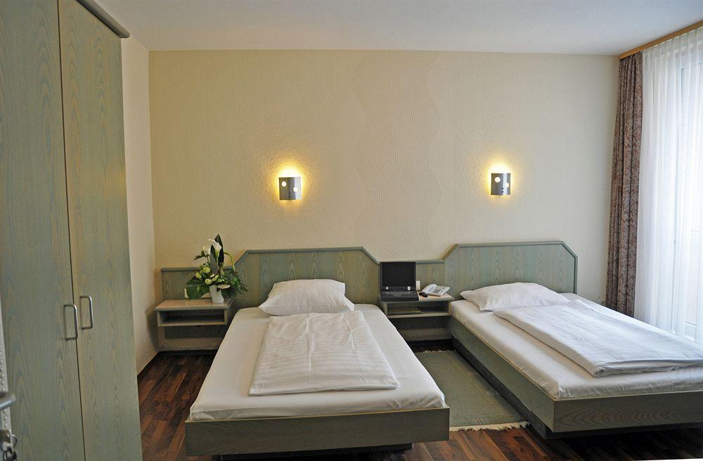 Hotel Astoria 美因河畔法兰克福 外观 照片