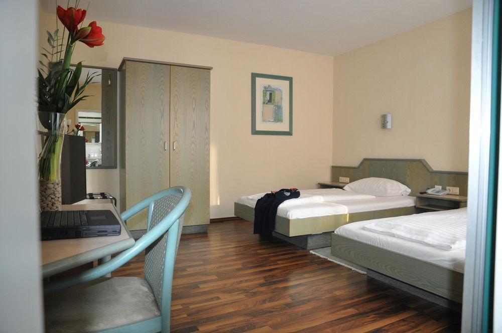 Hotel Astoria 美因河畔法兰克福 外观 照片