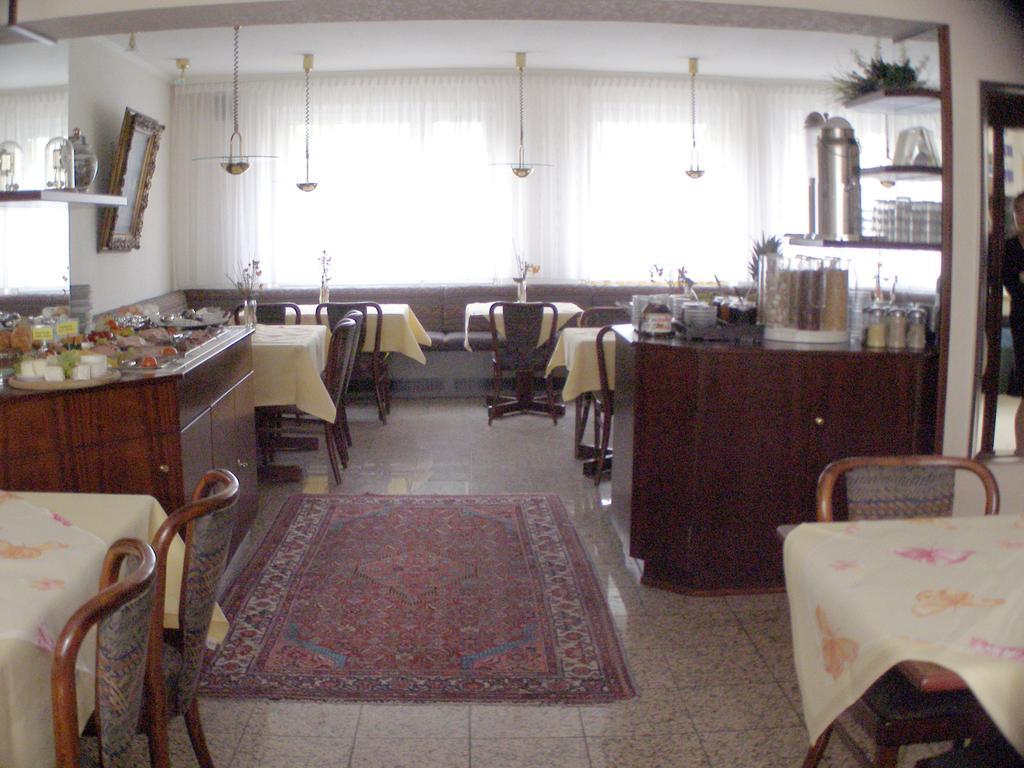 Hotel Astoria 美因河畔法兰克福 餐厅 照片